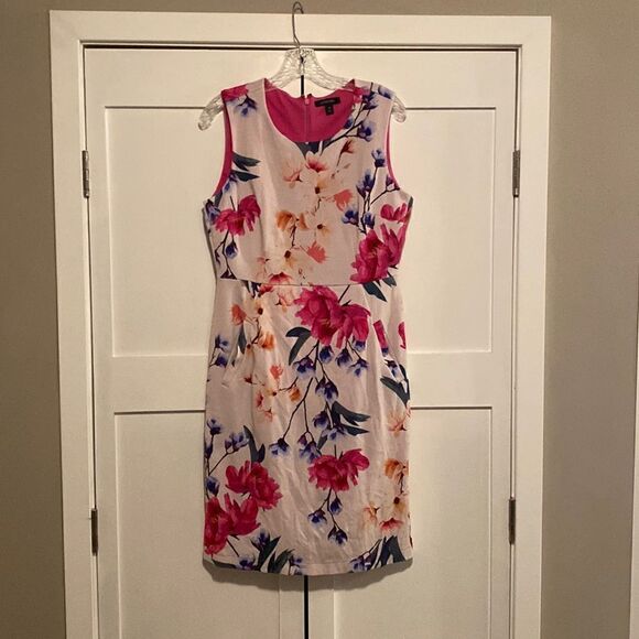Lands End Dress  - Picture 1 of 7